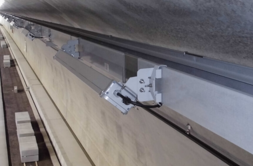 電力・通信関連