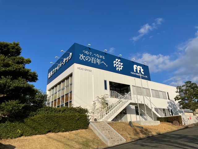 事務所棟が新しくなりました。〜外観@〜